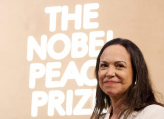 Esto es lo que se sabe de la salida de la nobel Machado de Venezuela