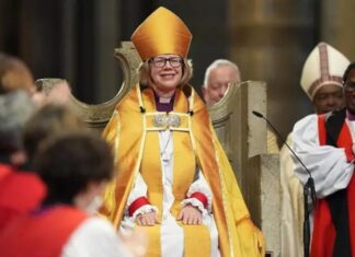 Invisten a Sarah Mullally como arzobispa, primera mujer que dirigirá la Iglesia en Inglaterra