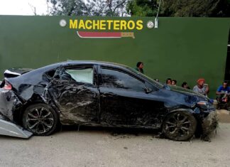 Ejército detiene indocumentados en un vehículo que intentó huir tras persecución en Valverde