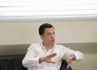 MP presenta conversaciones de Hugo Beras y Jochi Gómez sobre control en adjudicaciones