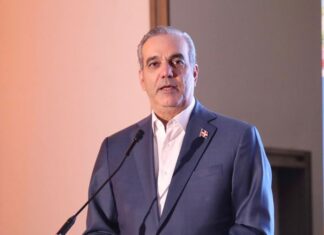 Abinader convoca a un gran acuerdo nacional para enfrentar la crisis global