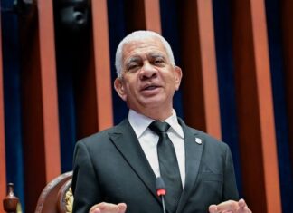 Presidente del Senado califica de “mea culpa” y “responsabilidad pública” que CCRD dejara sin efecto aumento salarial