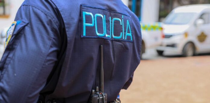 POLICIA