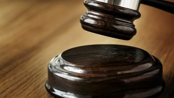 TRIBUNAL