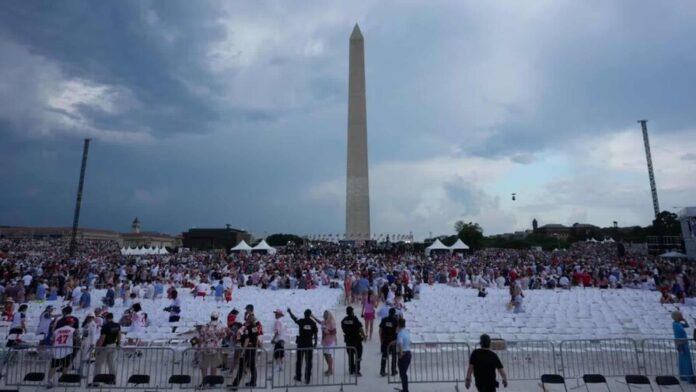evacuacion-en-evento-4-de-julio-por-tormenta-en-washington-8d3e5c7a-focus-0-0-896-504