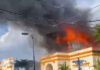 Se incendia emblemática Logia Restauración número 11 en el centro histórico de Puerto Plata
