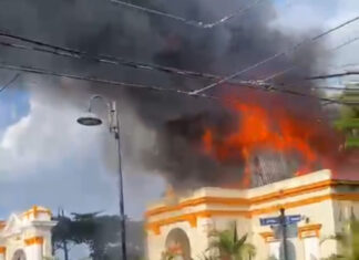 Se incendia emblemática Logia Restauración número 11 en el centro histórico de Puerto Plata