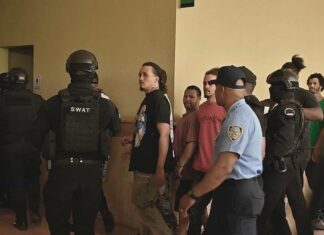 Ratifican medida de coerción a imputados por muerte de conductor de camión de basura en Santiago