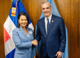 Abinader concluye su jornada en Nueva York con reunión con Fujimori; busca estrechar lazos con Perú