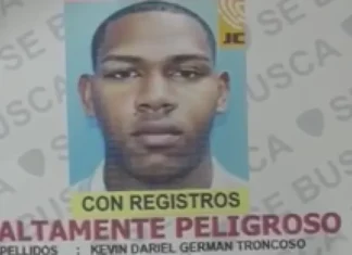 Policía identifica y persigue a presunto implicado en trágica muerte de la esposa de Julián Oro Duro