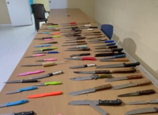 Más de 150 armas blancas han sido incautadas en operativos de seguridad en el mercado fronterizo de Dajabón